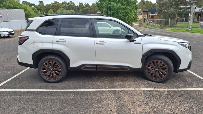 2025 Subaru Forester Hybrid Sport S6 MY26 WHITE