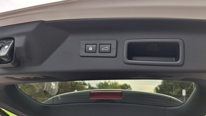 2025 Subaru Forester Hybrid Sport S6 MY26 WHITE