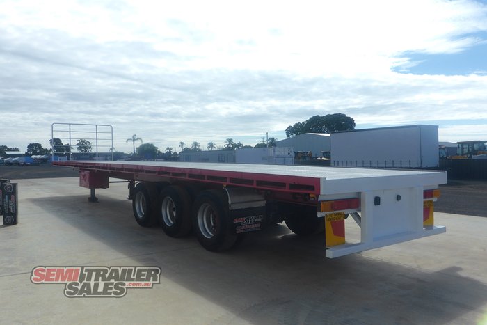 1999 Freighter 48FT Flat Top