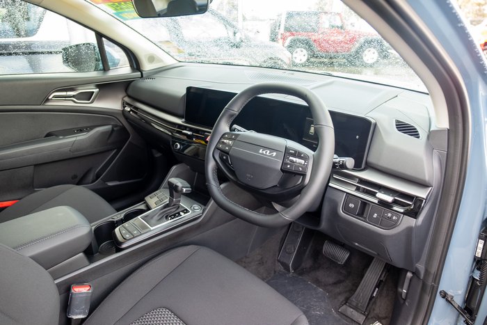 2025 Kia Sportage S