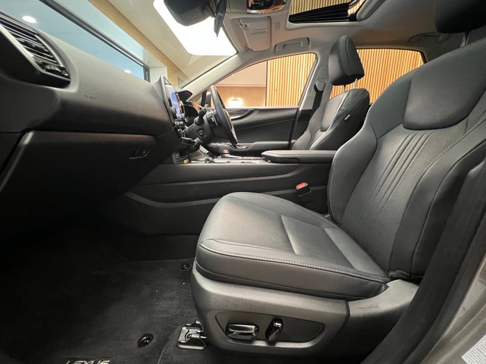 2023 Lexus NX350H Luxury 2.5L Hybrid Auto CVT Wagon