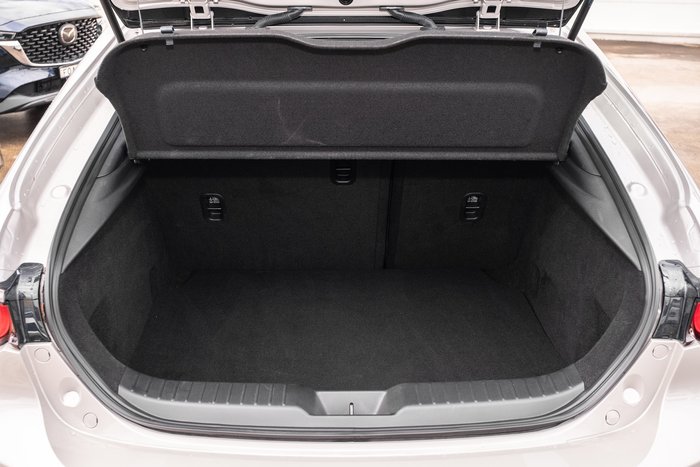 2024 Mazda 3 G20 Touring