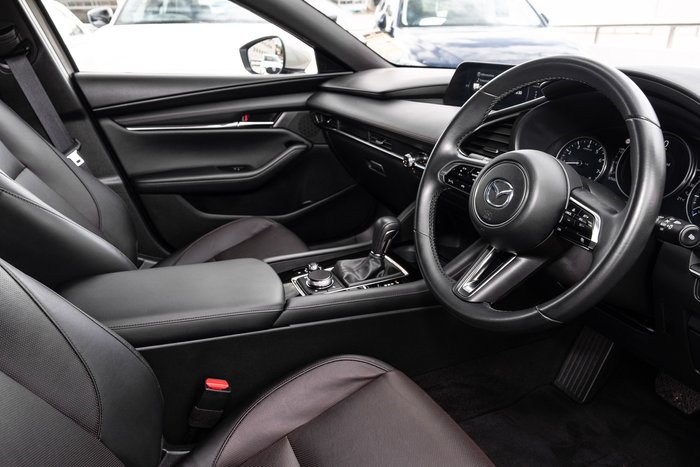 2024 Mazda 3 G20 Touring