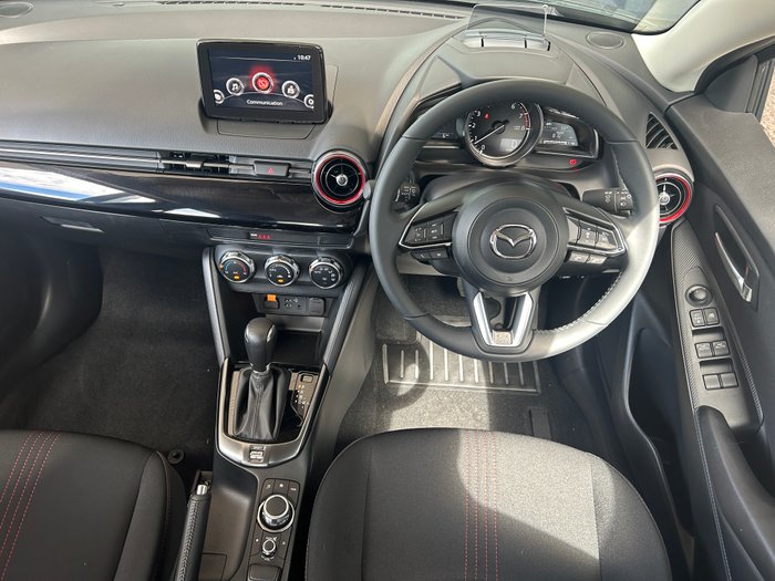 2025 Mazda 2 G15 Evolve