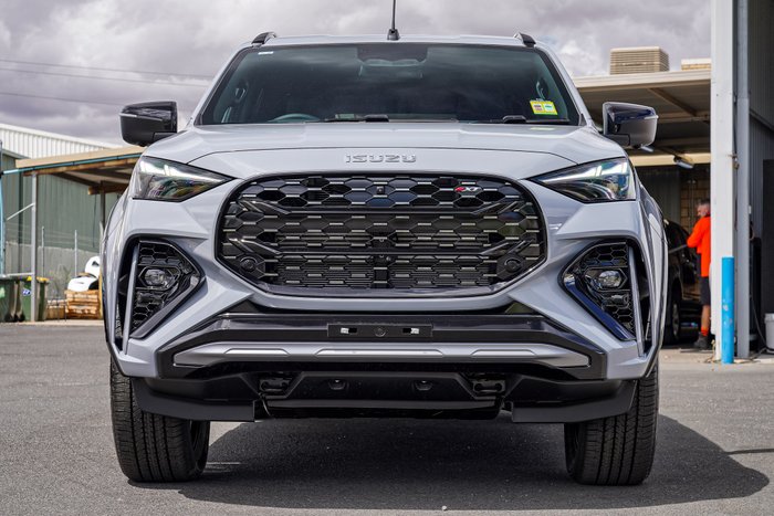 2026 Isuzu MU-X X-TERRAIN
