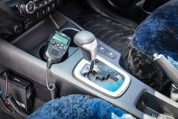 2015 Toyota HILUX SR5