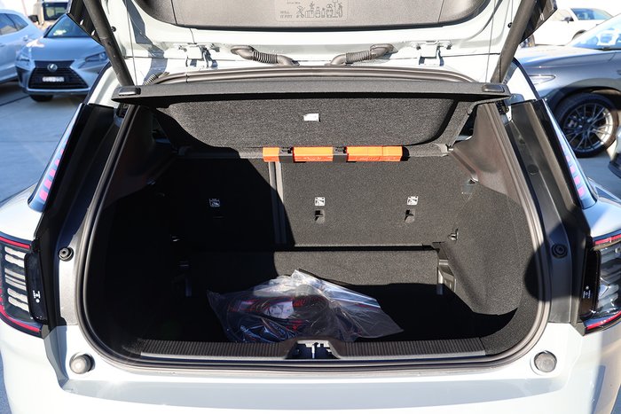 2024 Volvo EX30 Single Motor Extended Range Ultra
