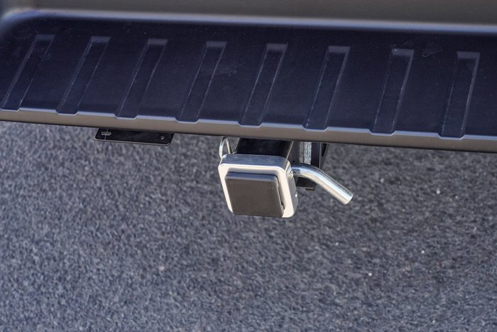 2025 Isuzu D-MAX BLADE