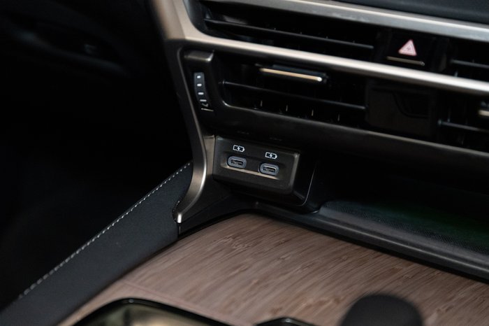 2025 Lexus RX450h+ Sports Luxury 2.5L Hybrid Auto CVT Wagon