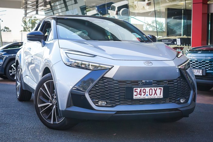 2025 Toyota C-HR HYBRID