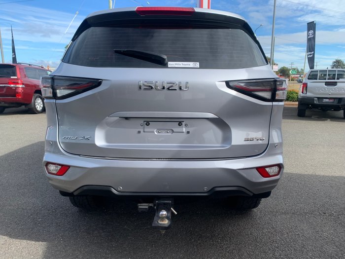 2021 ISUZU MU-X LS-M (4x4)