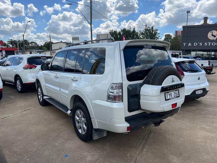 2012 MITSUBISHI PAJERO PLATINUM 2