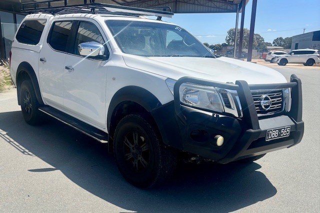 2017 Nissan Navara RX D23  POLAR WHITE