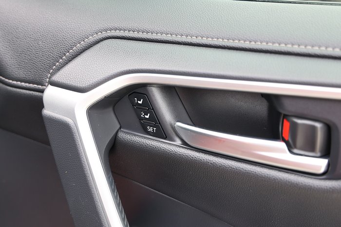 2022 TOYOTA RAV4 CRUISER (AWD) HYBRID