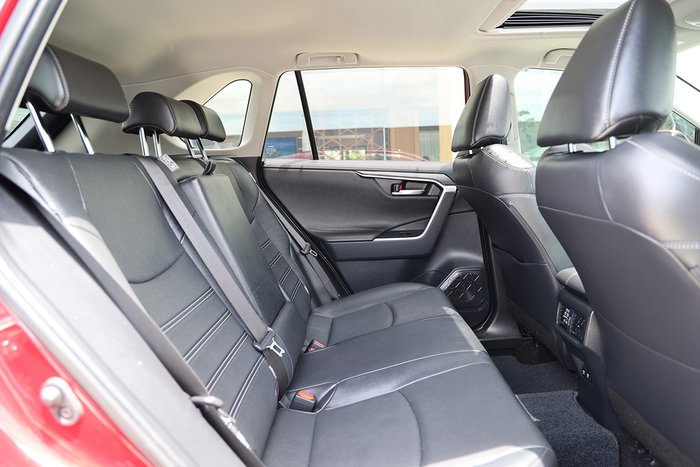 2022 TOYOTA RAV4 CRUISER (AWD) HYBRID