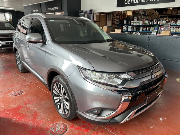 2019 Mitsubishi Outlander LS