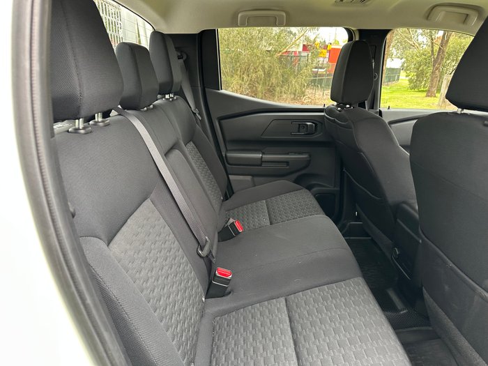 2025 Mitsubishi Triton GLX