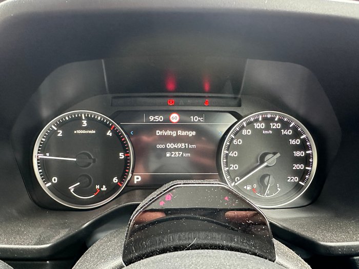 2025 Mitsubishi Triton GLX
