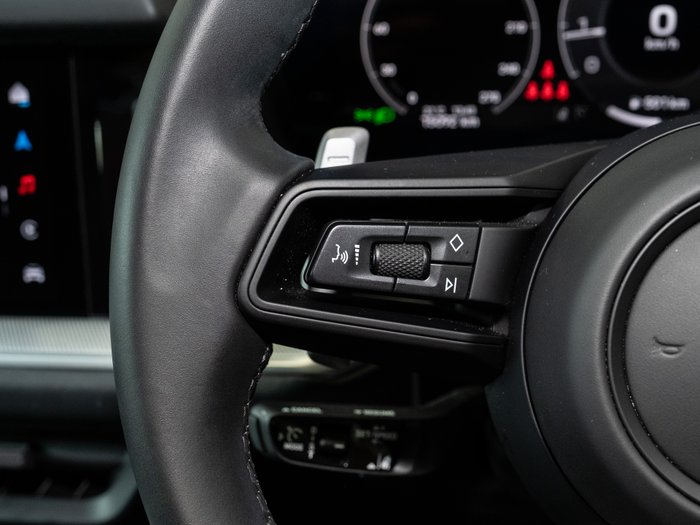 2025 Porsche Cayenne
