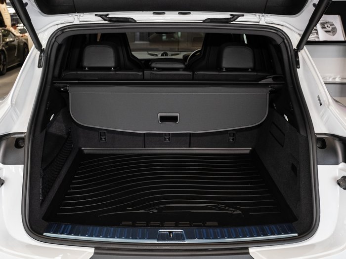 2025 Porsche Cayenne
