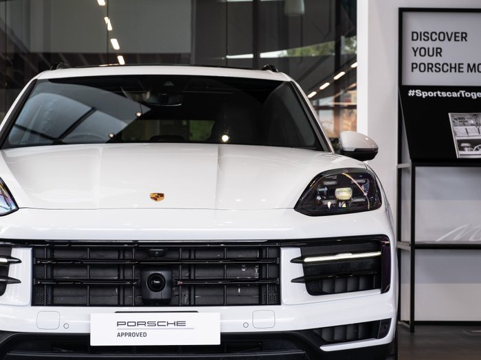 2025 Porsche Cayenne