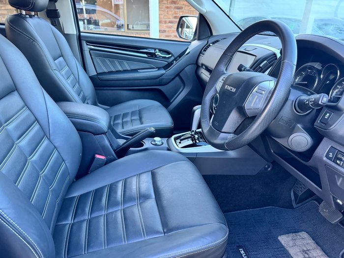 2019 ISUZU MU-X LS-T
