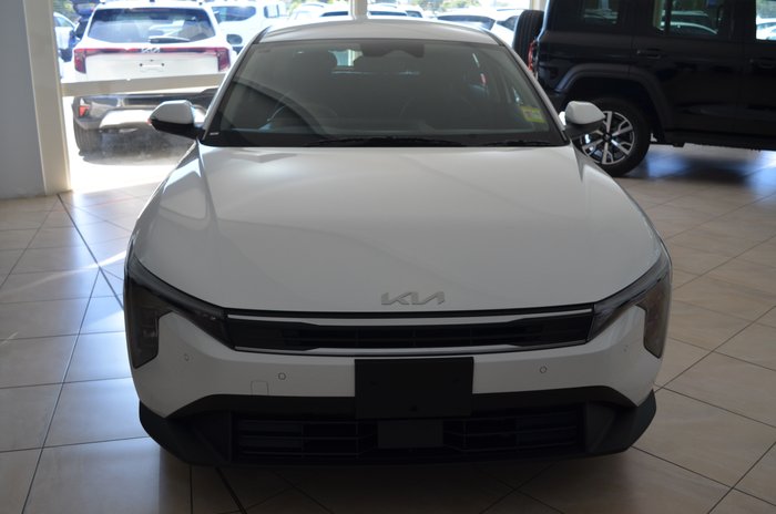 2025 Kia K4 S