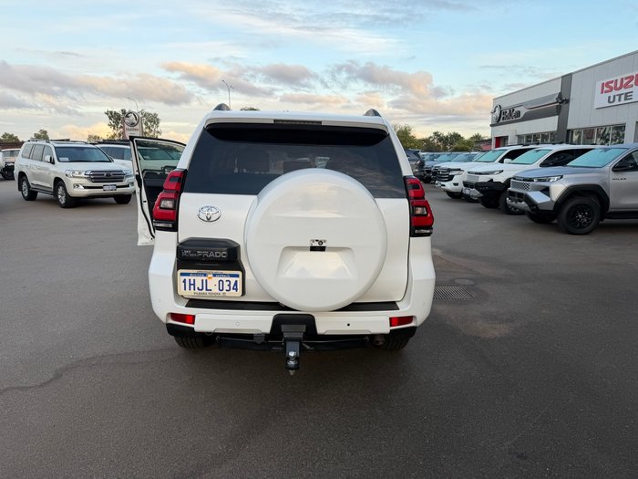2021 Toyota Prado GXL