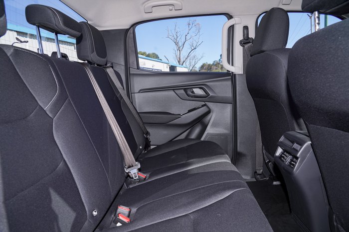 2026 Isuzu D-MAX SX High Ride