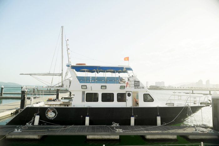 2018 Charter Dive