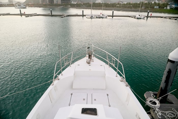 2018 Charter Dive