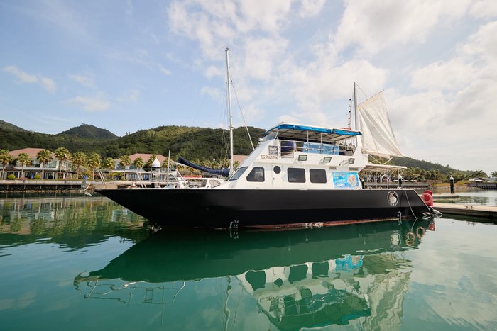 2018 Charter Dive