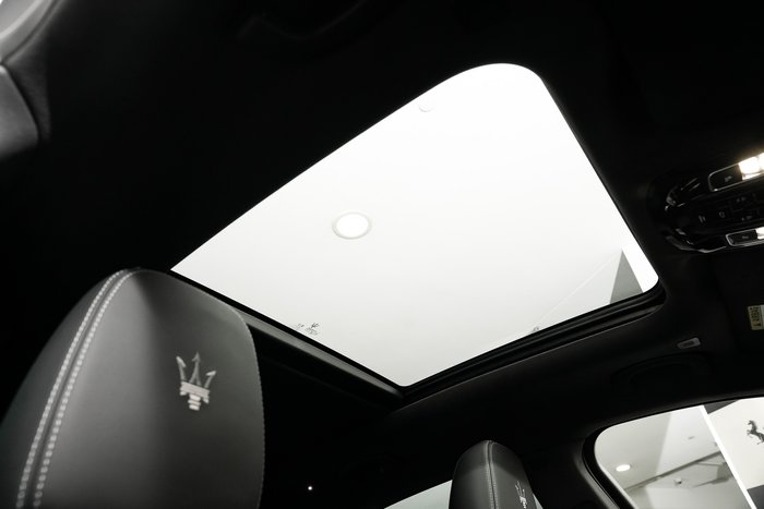 2025 Maserati Grecale TROFEO 530HP 4WD GRIGIO LAVA