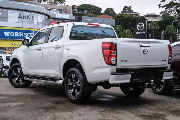 2024 Mazda BT-50 XTR