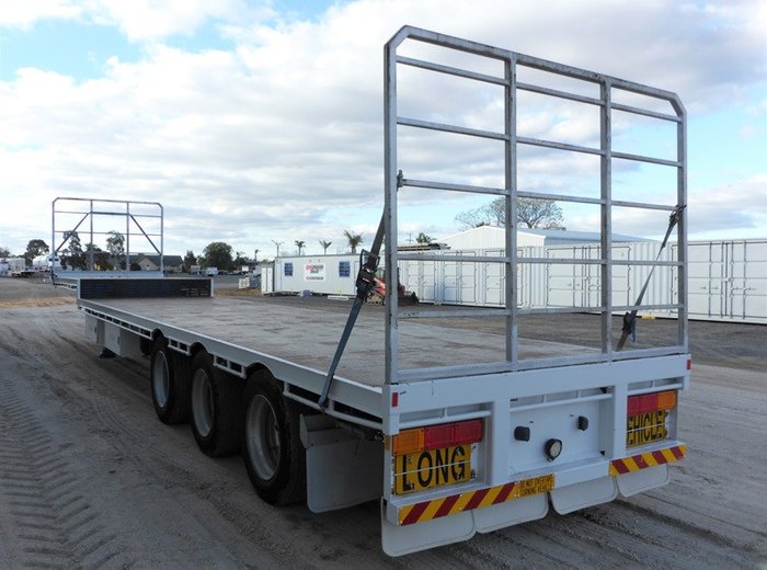 2011 Barker Semi 22 Pallet Dropdeck - RENTAL