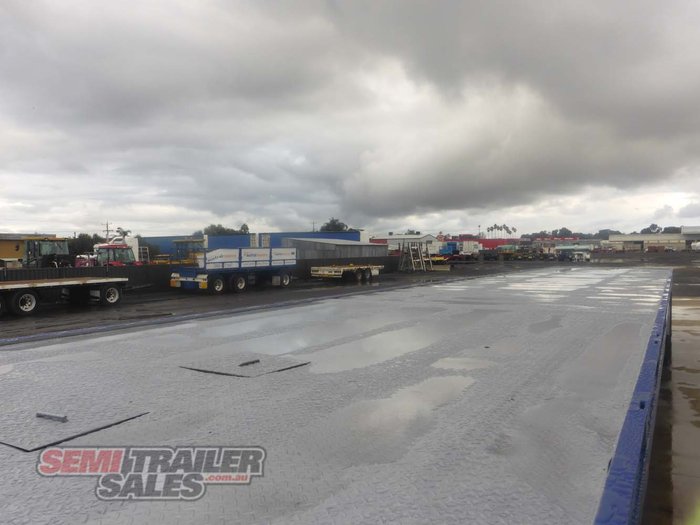 2007 Haulmark Flat Top Extendable 