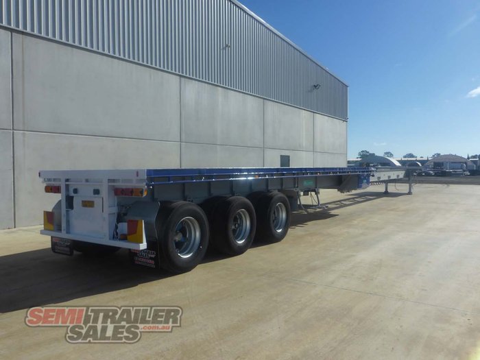 2007 Haulmark Flat Top Extendable 