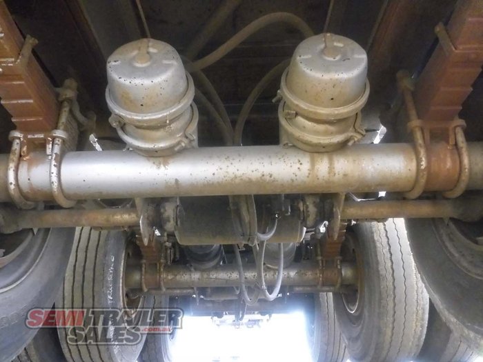 2007 Haulmark Flat Top Extendable 