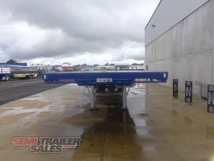 2007 Haulmark Flat Top Extendable 