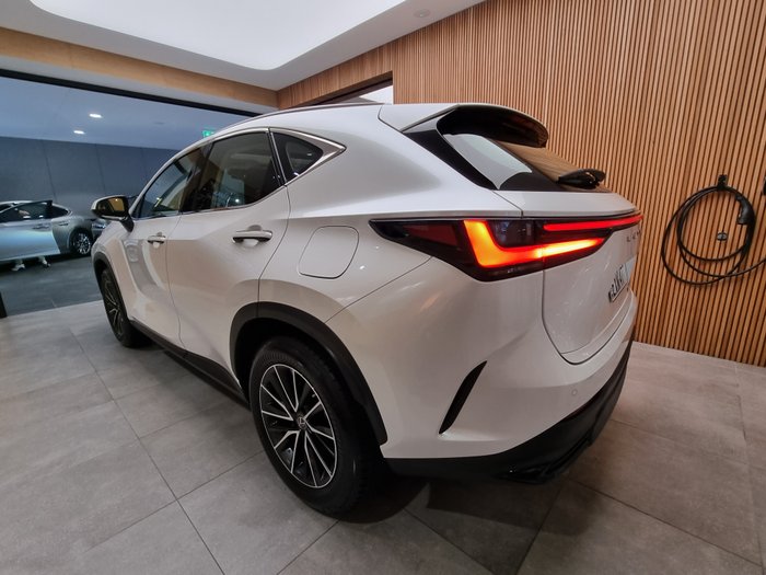 2025 Lexus NX350H Luxury AWD