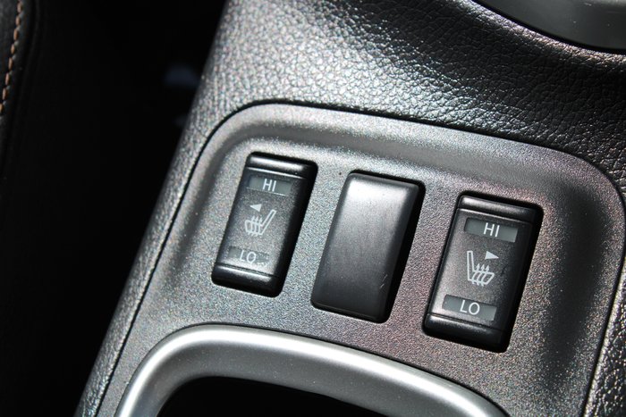 2022 Nissan Navara ST-X D23 MY22.6 4X4 Dual Range Silver