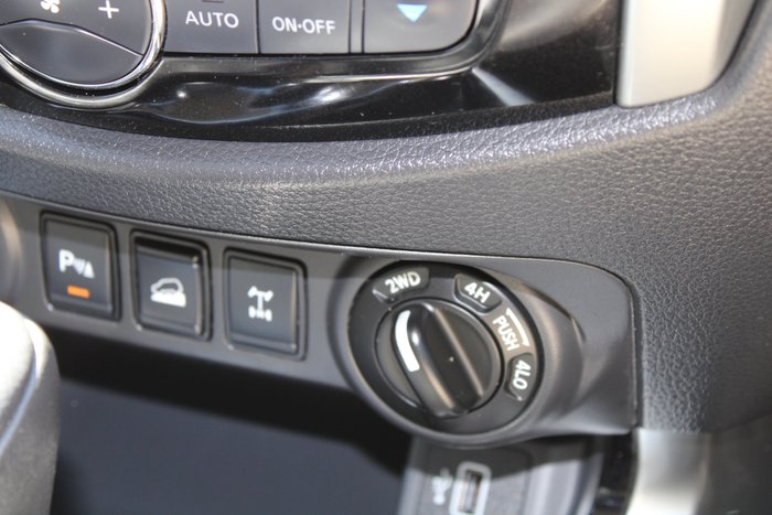2022 Nissan Navara ST-X D23 MY22.6 4X4 Dual Range Silver