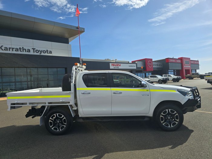 2021 Toyota Hilux SR5