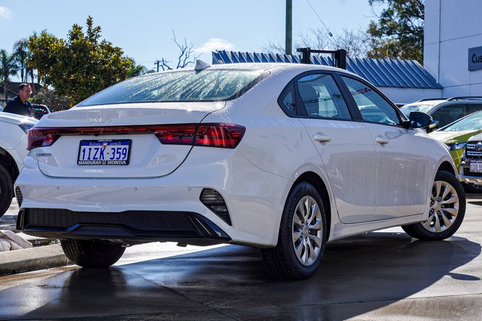 2024 Kia Cerato S