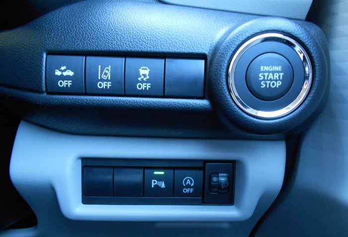 2025 Suzuki Swift Hybrid GLX