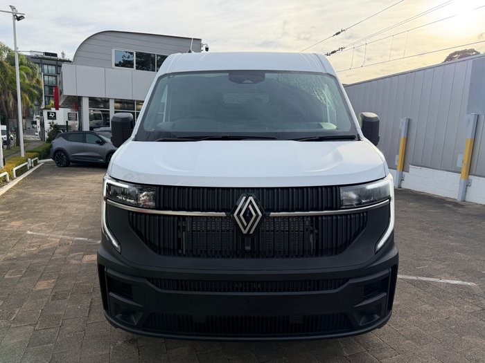 2026 RENAULT MASTER