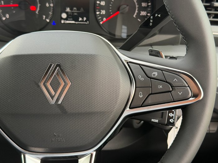 2026 RENAULT MASTER