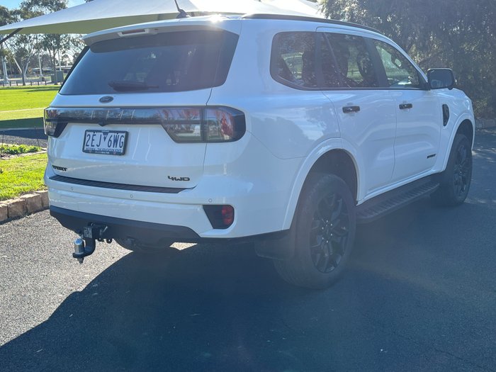 2022 Other Makes Ford Ford Everest WHITE