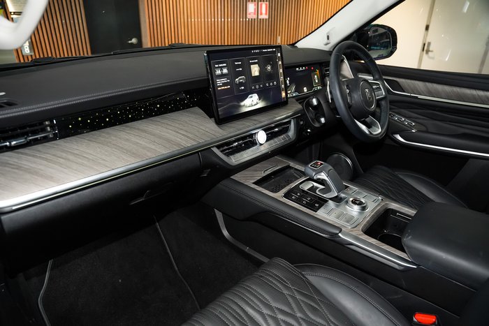 2025 GWM Tank 500 Ultra Hi4-T PHEV