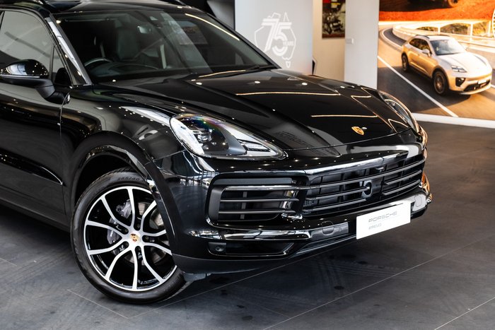 2022 Porsche Cayenne Platinum Edition